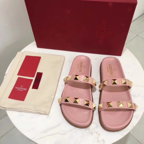 Valentino Flat 005